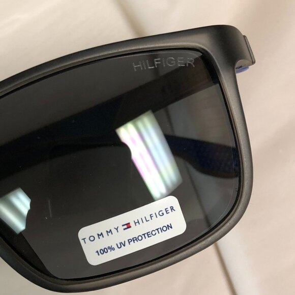 Tommy Hilfiger Blue & Gray Square Frame Sunglasses - Picture 4 of 5